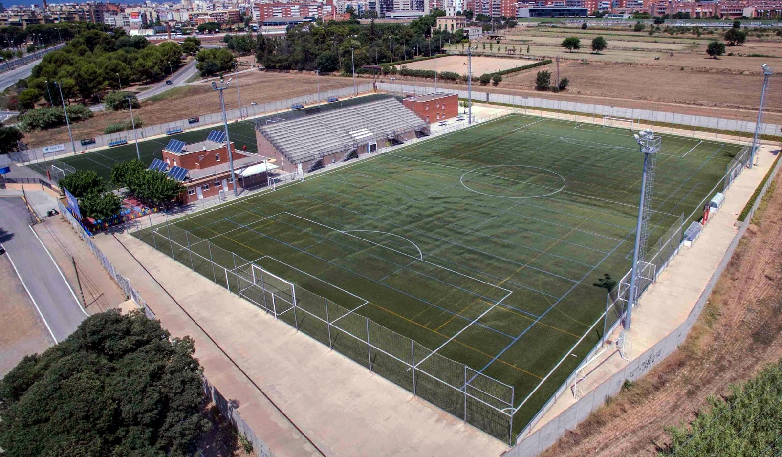 CAMP DE FUTBOL COL·LEGI PARE MANYANET DE REUS