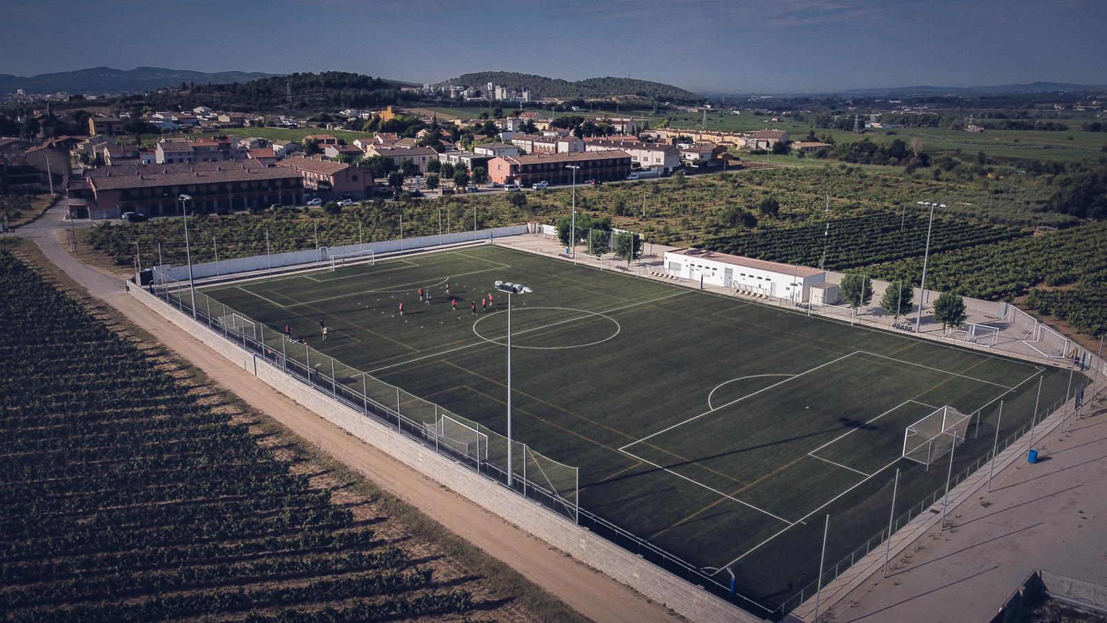 CAMP DE FUTBOL MPAL. DE LES