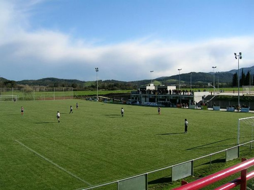 camp-de-futbol-mpal-de-sant-julia-de-llor-i-bonmati