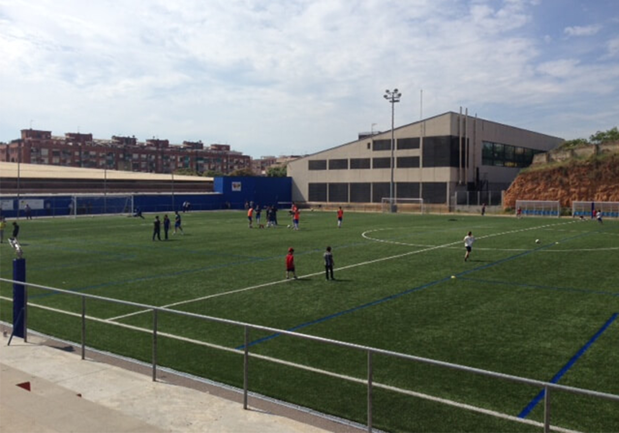 CAMP DE FUTBOL MPAL. LLEFIÀ