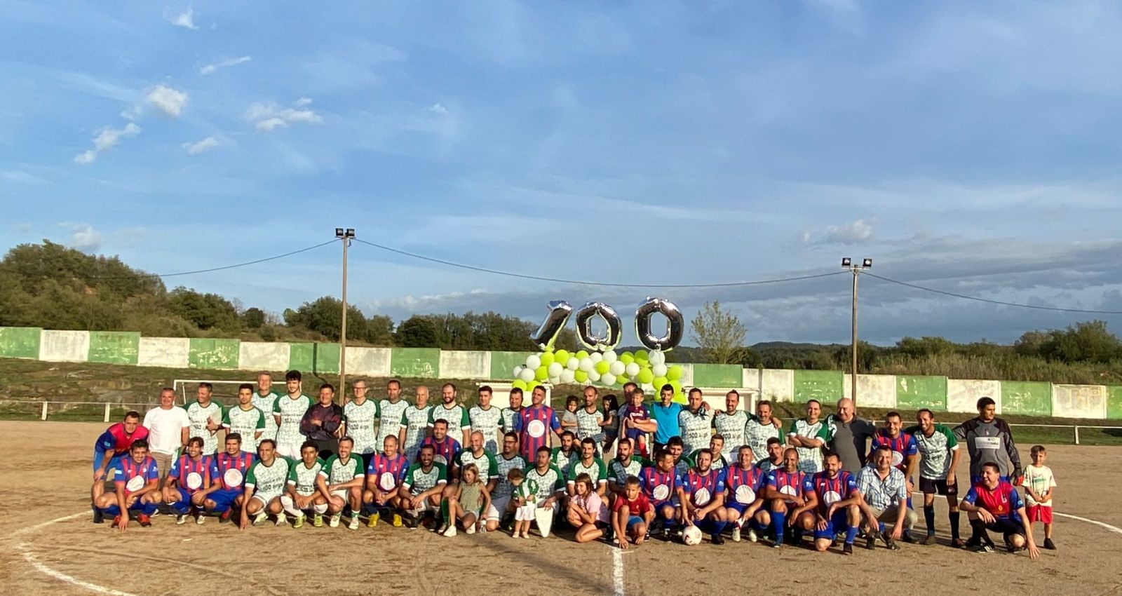 camp-de-futbol-zem-dolost