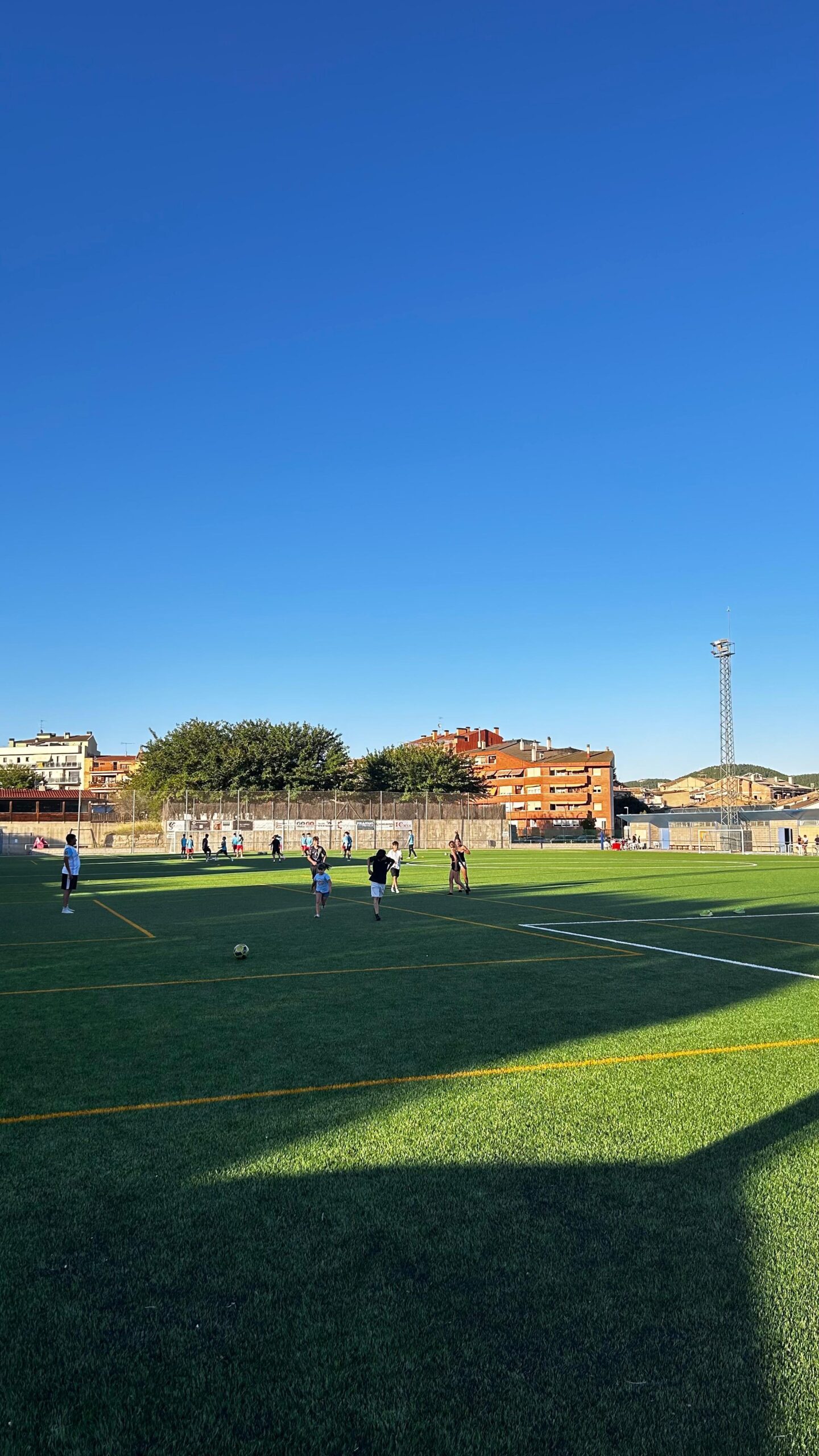 CAMP DE FUTBOL ZEM ELS AMETLLERS