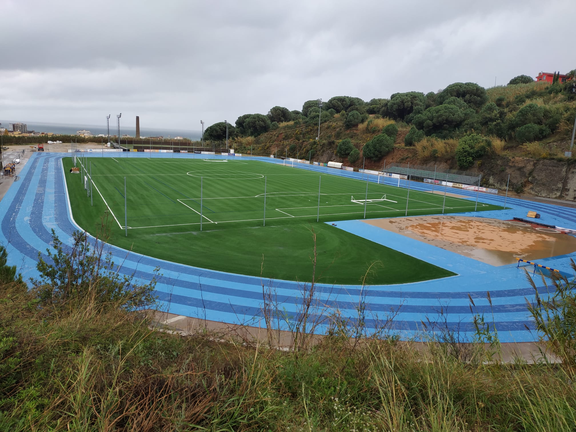 CAMP DE FUTBOL ZEM TOMÀS CLARAMUNT (Abans la Muntanyeta)
